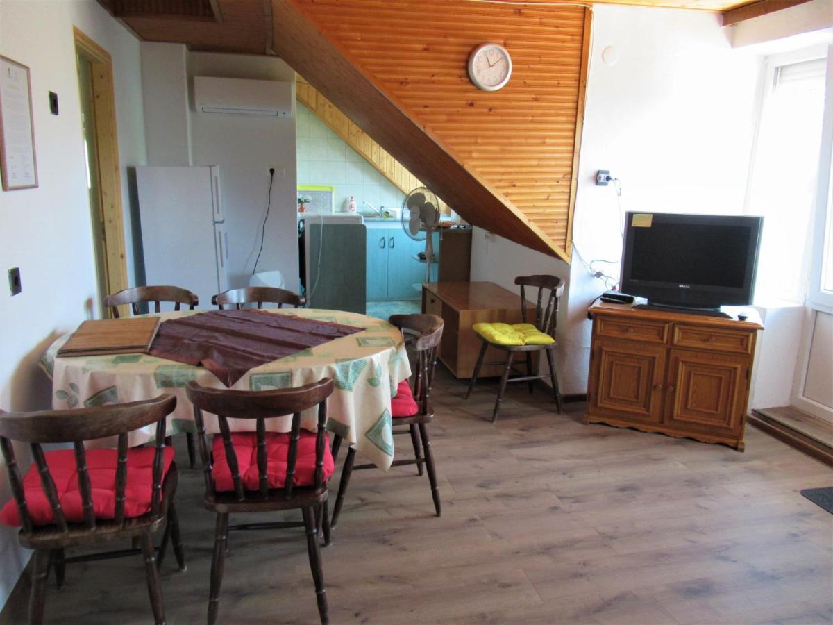 Panoramas Apartman 4+1 Abrahamhegy Exterior photo
