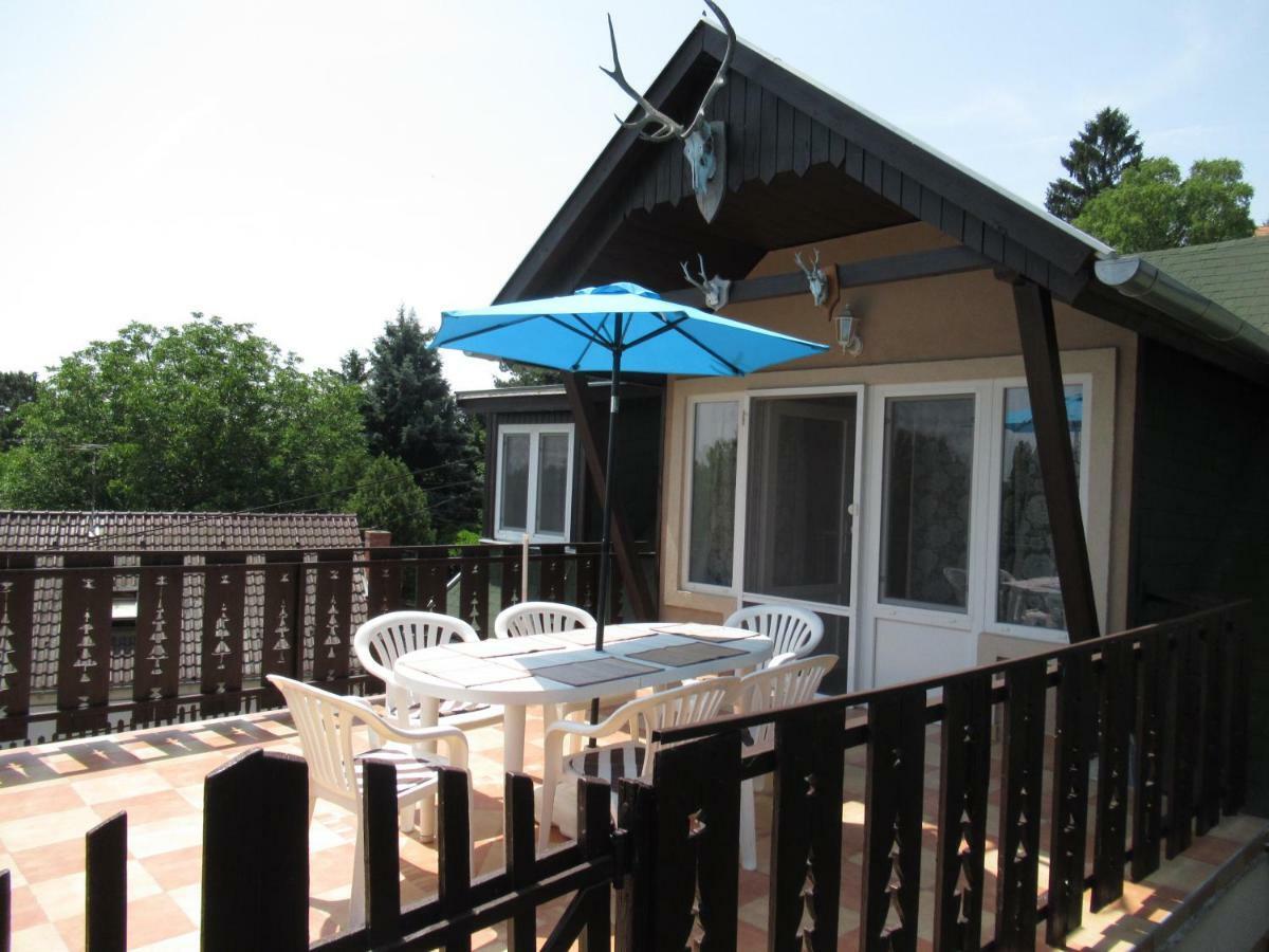 Panoramas Apartman 4+1 Abrahamhegy Exterior photo